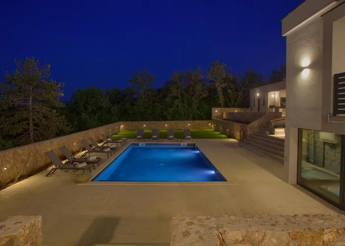 Miryam By Interhome Vikendica